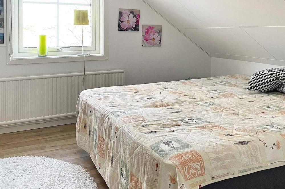 6 Personen Ferienhaus in Lidköping in Lidköping, Vänern
