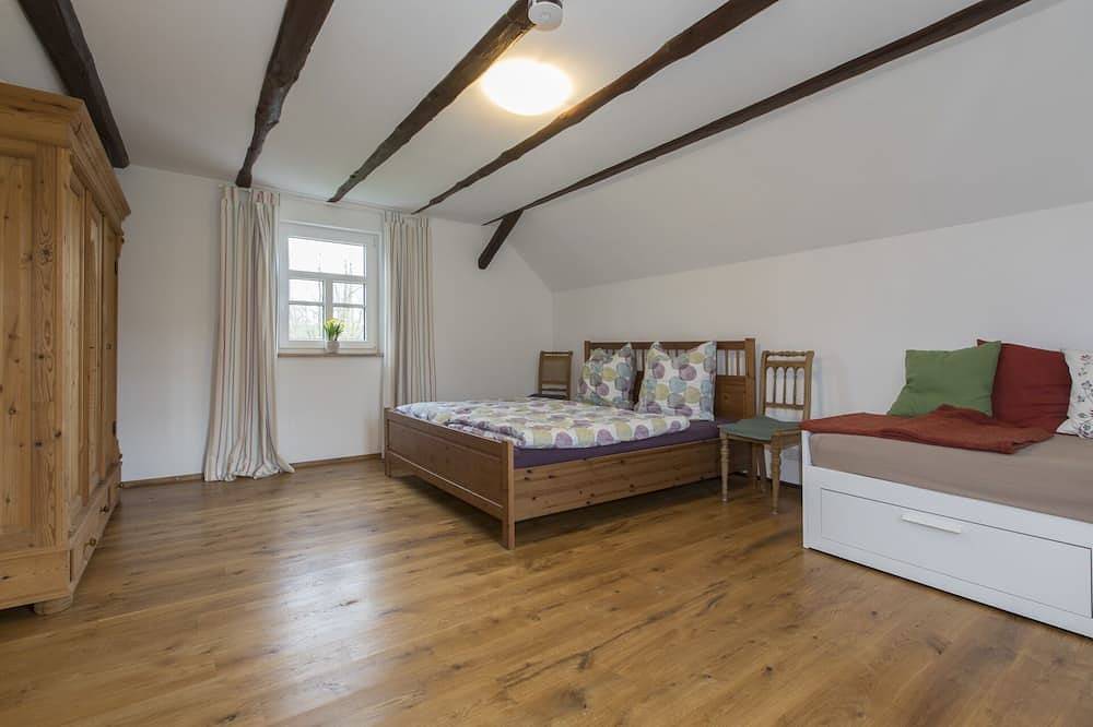 Altes Bienenhaus - Ferienwohnung im Westerwald in Ersfeld, Altenkirchen & Umgebung