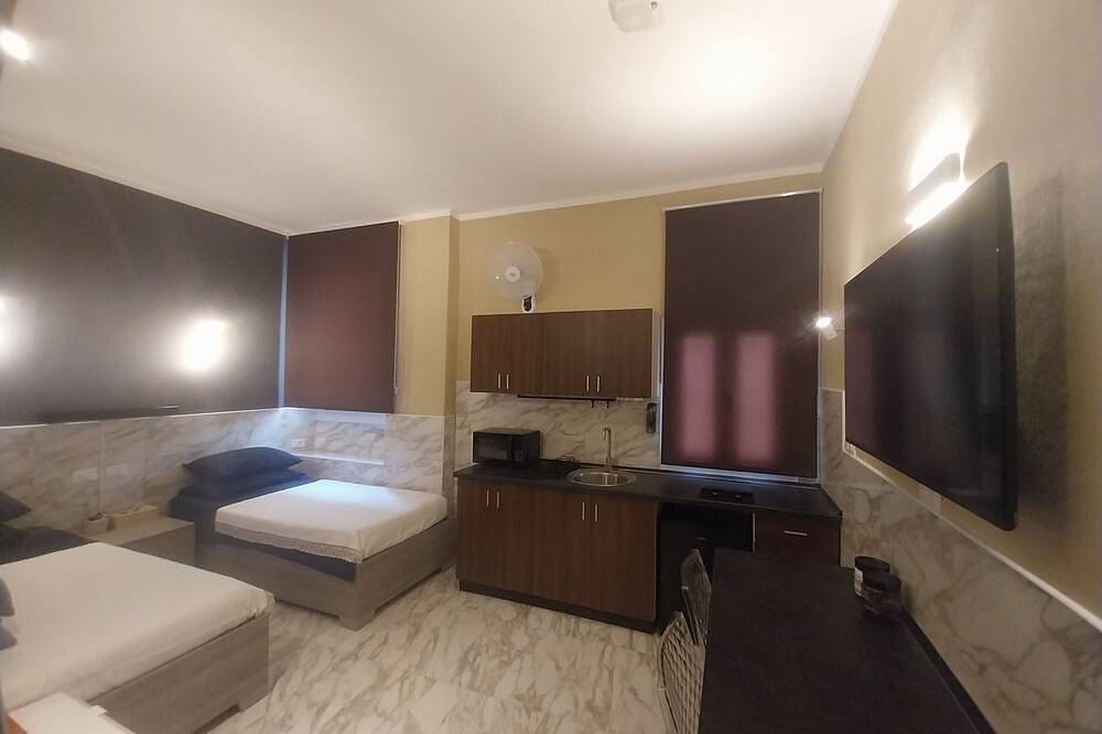 Entire apartment, Aury Home in Cremona, Cremona Province