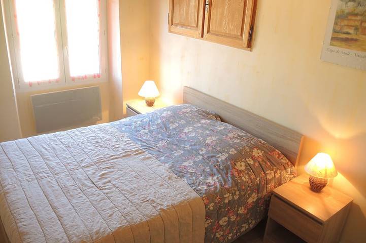 Gîte pour 4 personnes, avec jardin et terrasse, animaux acceptés à Sault - 2