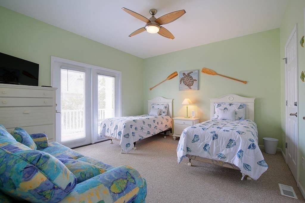 Vacation House for 8 Guests in Holden Beach, Brunswick County