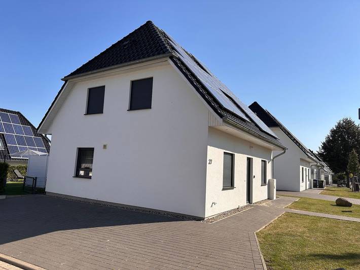 Ferienhaus für 8 Personen, mit Seeblick und Sauna sowie Garten, mit Haustier in Göhren-Lebbin - 3