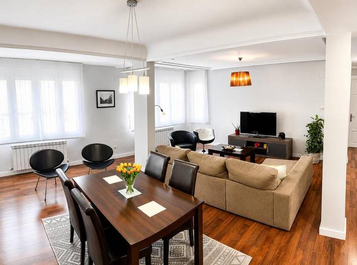 Apartamento de vacaciones para 5 personas, con balcón y vistas - 1