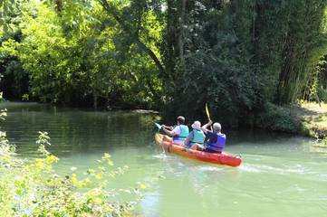 Camping pour 5 Personnes dans Loches, Région de Loches, Photo 4