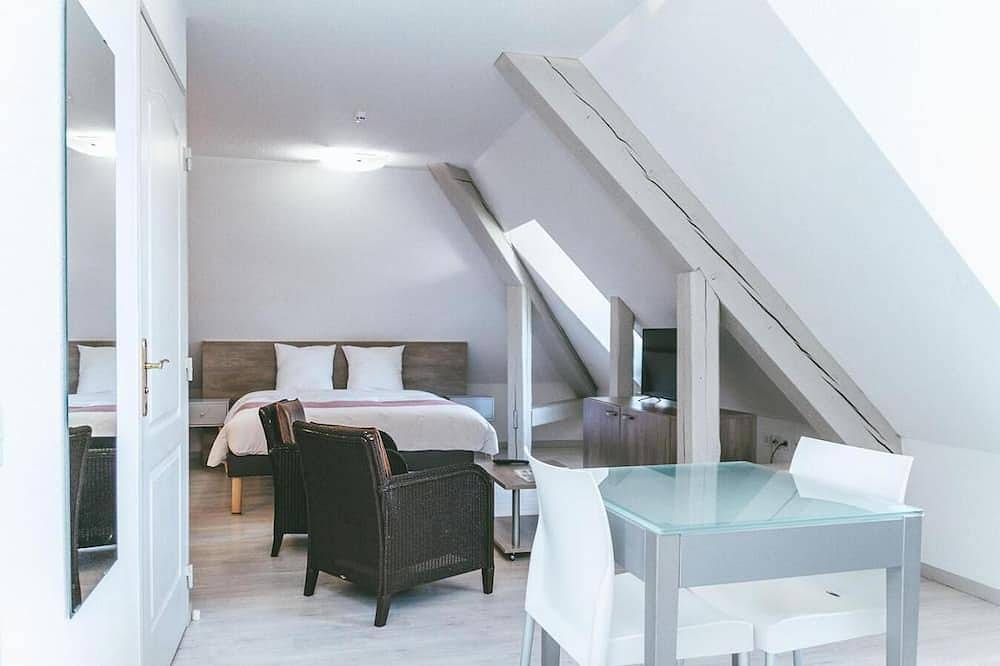 Ganze Wohnung, 300m bis zum stadtzentrum, parkmöglichkeiten, fernseher, schließfach für die skier, 29m² in Allevard, Isère