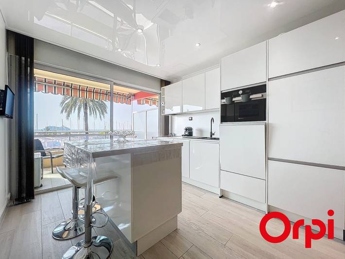 Gîte pour 2 personnes, avec terrasse dans Port de Menton Garavan - 4