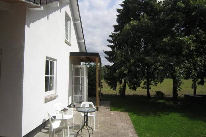 Ferienhaus für 2 Personen, mit Garten