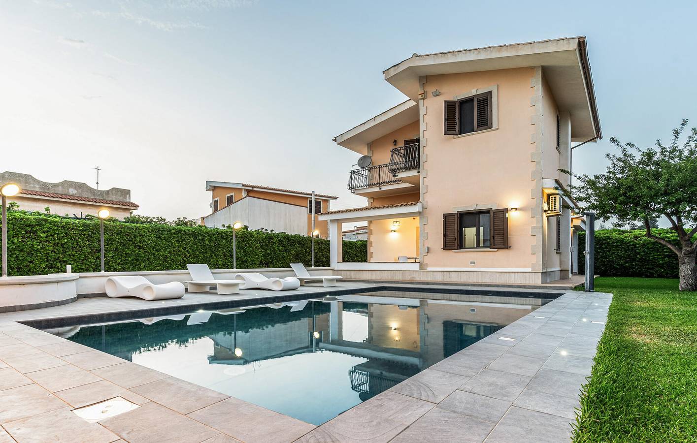 Accogliente appartamento sulla spiaggia con piscina e terrazza! in Siracusa, Siracusa e dintorni