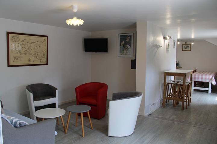 Gîte pour 4 personnes, avec jardin et terrasse à Plogoff - 4