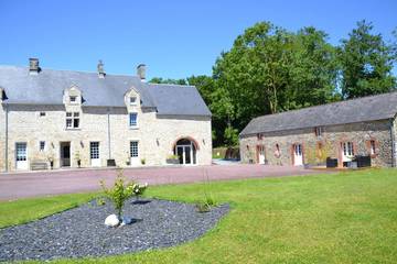 Gîte pour 6 personnes, avec terrasse et jardin à Picauville