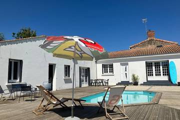 Gîte pour 7 personnes, avec terrasse et jardin à Saint-Benoist-sur-Mer