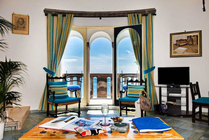 BnB für 4 Personen, mit Ausblick und Balkon in Positano