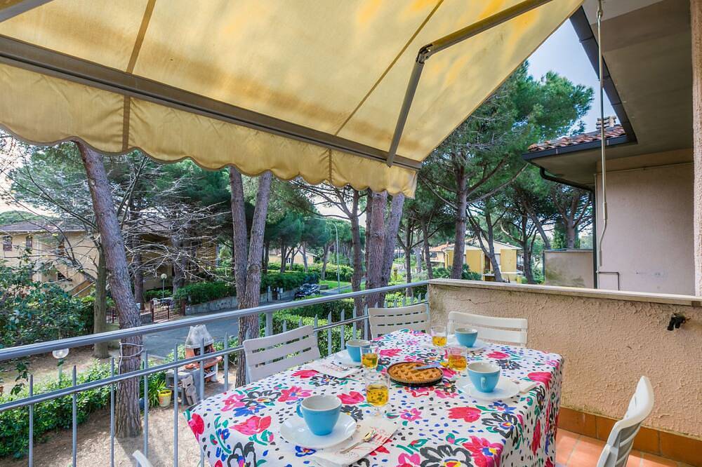 Appartamento intero, Appartamento I Pini by Interhome in Castiglioncello, Costa degli Etruschi
