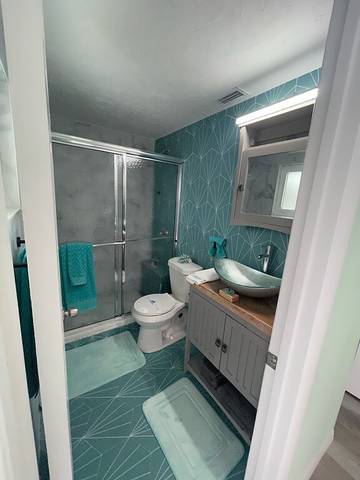 Cottage for 6 Guests in Holmes Beach, Tampa Bay, Picture 2