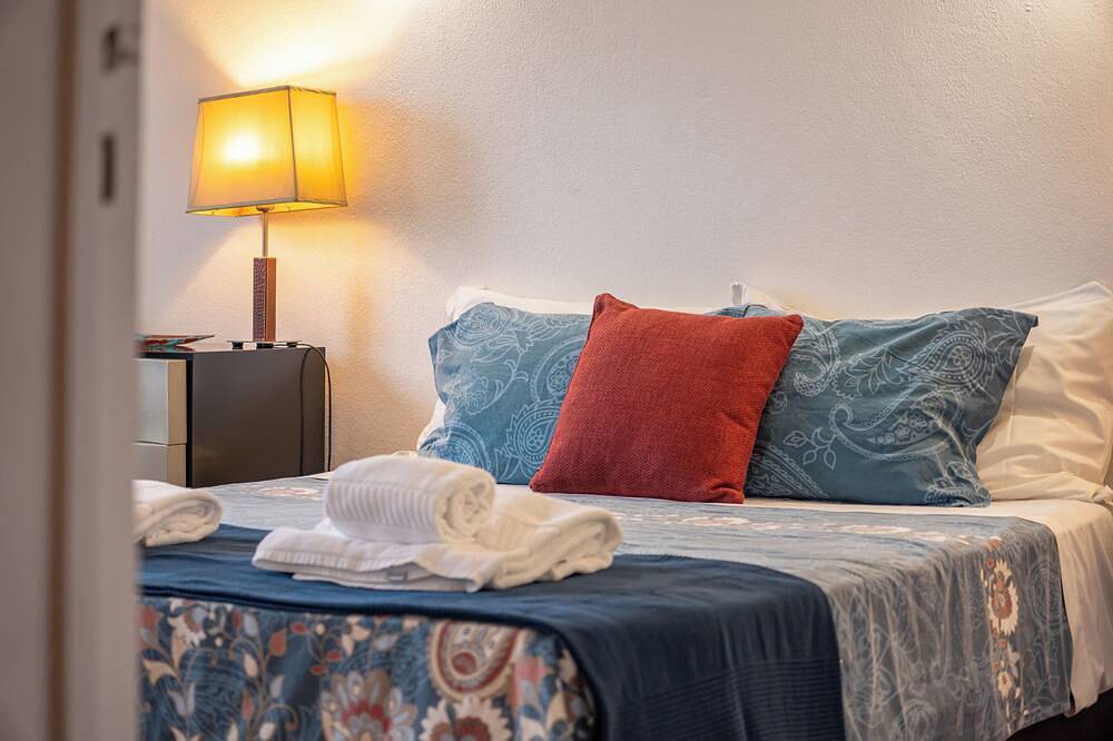 Made in2 - Creative Guest House in Montargil, Portalegre Distrikt