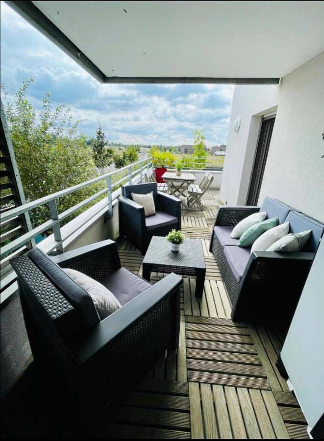 Appartement entier, Three-Bedroom Apartment in Chanteloup-en-Brie, Seine-et-Marne