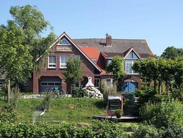 Bauernhof für 4 Personen, mit Garten und Terrasse, kinderfreundlich in Neuharlingersiel