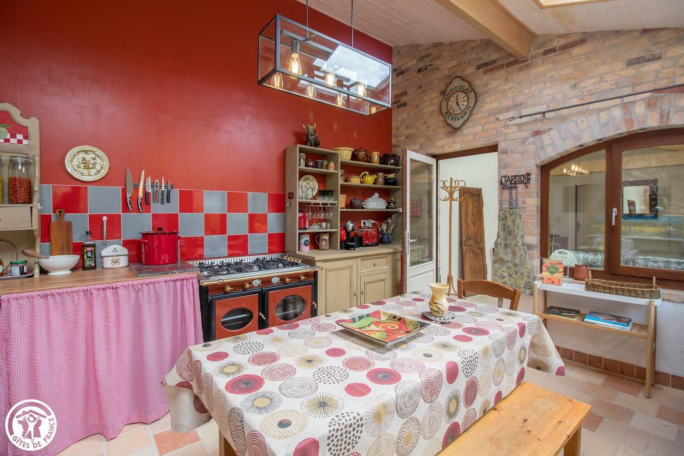 Gîte des Ecureuils in Teilhède, Volcans d'Auvergne Regional Nature Park
