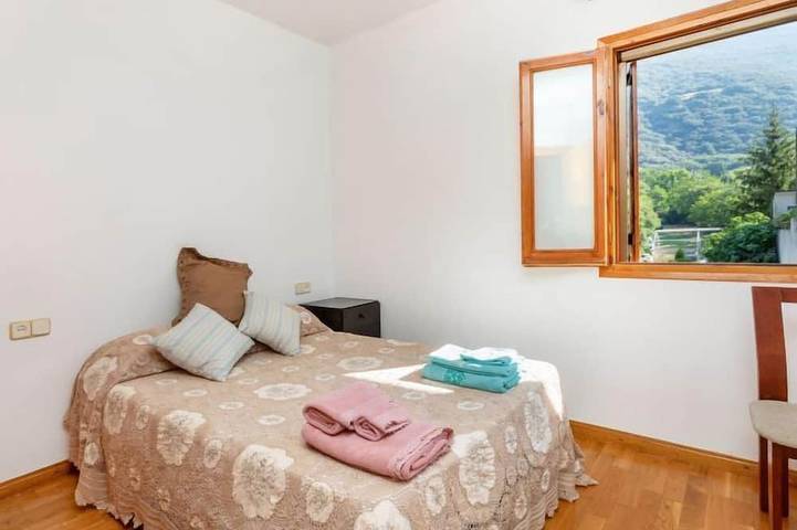 Appartement entier, Mainera in Sort, Pyrénées catalanes