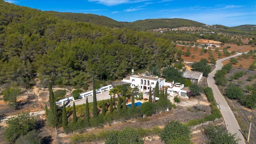 Gîte pour 12 personnes, avec vue et sauna ainsi que jardin et piscine, animaux acceptés à Santa Gertrudis de Fruitera - 2