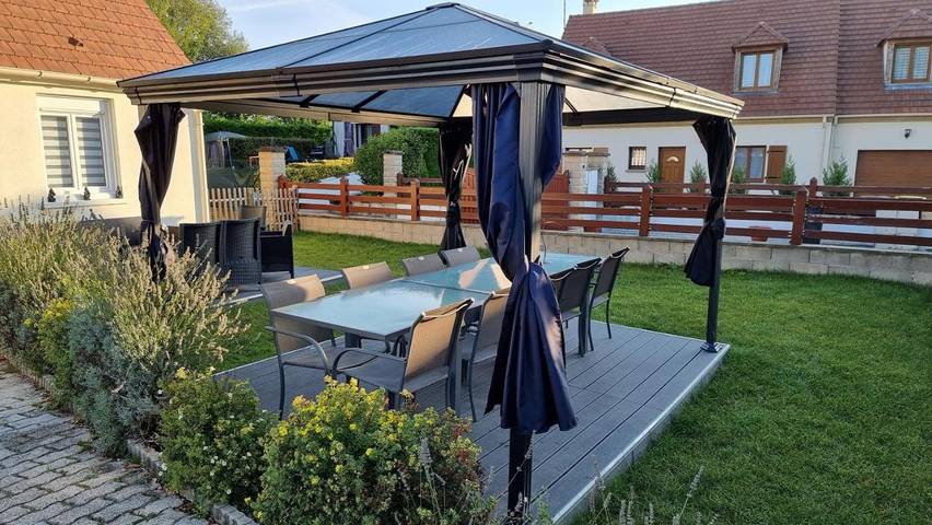 Chambre d’hôte pour 4 personnes, avec Terrasse et Jardin
