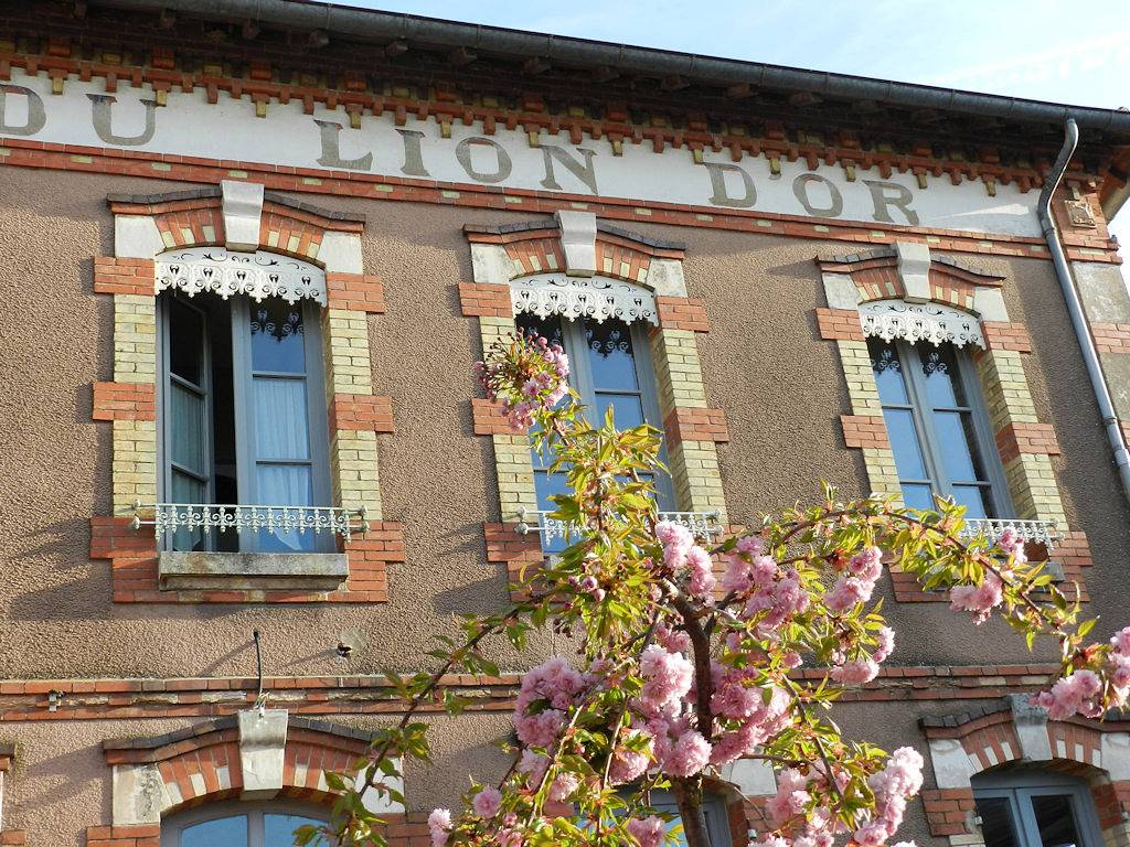 Ancien Hôtel du Lion d'Or - Chambre 1 Rez-de-chaussée in Simandre, Région de Louhans