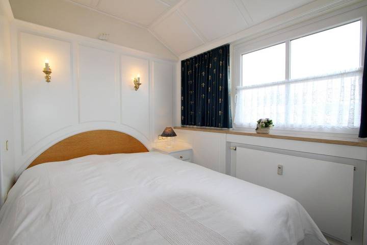 Ganze Wohnung, Liebevoll eingerichtete Ferienwohnung am Strand von Wenningstedt in Nordfriesische Inseln (Schleswig-Holstein) (Schleswig-Holstein), Wenningstedt