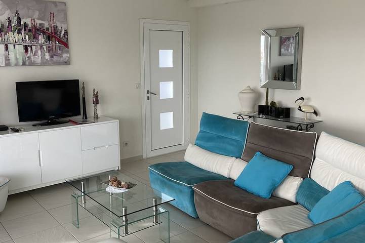 Villa pour 12 personnes, avec balcon et jardin à Ajaccio - 4