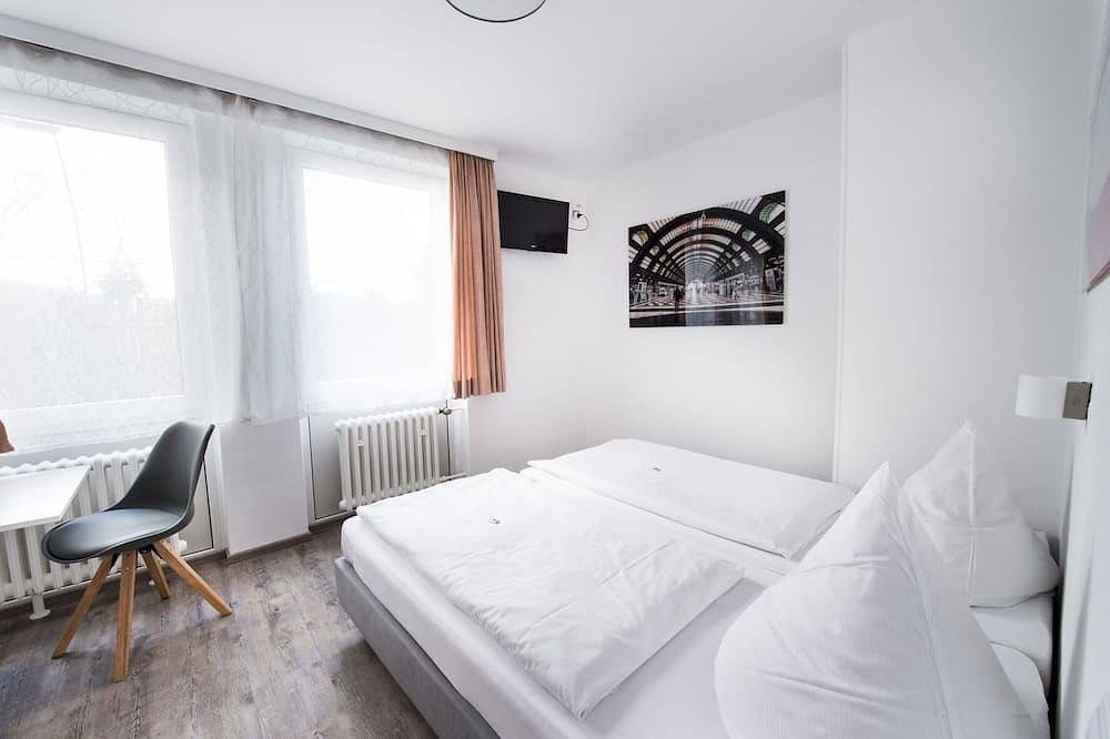 🏨 Sova Guesthouse Kassel 🌾 own hotel for up to 18 people in Niederzwehren, Cassel (Allemagne)