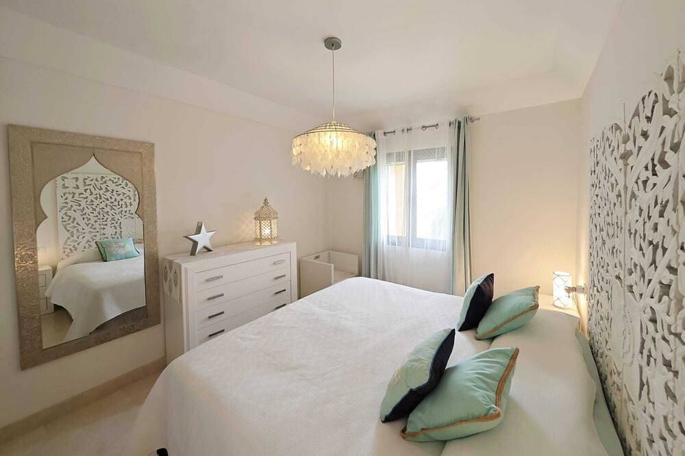 Ganze Wohnung, Stunning Sotogrande Marina Penthouse With Private Rooftop Pool. in Sotogrande, San Roque