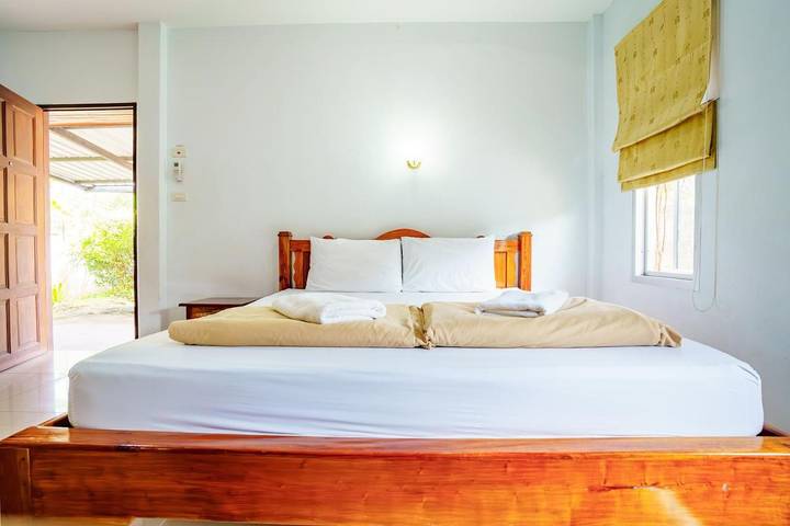 Hôtel pour 4 personnes, avec jardin dans Ban Bang Saen - 4