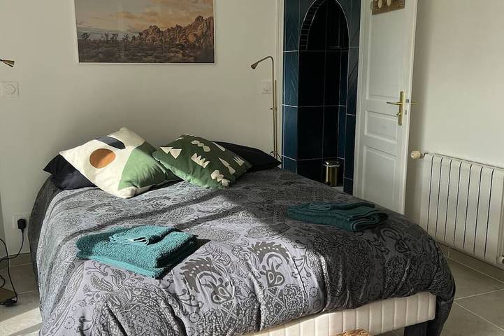 Location de vacances pour 9 personnes, avec terrasse et jardin à Nonancourt - 4