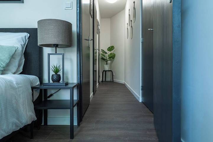 Ganze Wohnung, Übernachten Sie bei Bed en Koffie in einem modernen, vollständig ausgestatteten Appartement Tilburg, perfekt gelegen, um das poppodium Overnachten, Efteling overnachten oder Safaripark Beekse Bergen zu besuchen. in Tilburg, Nordbrabant