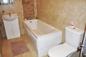 Bungalow for 4 People in Welton le Marsh, Lincolnshire Wolds AONB, Photo 4