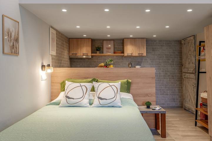 Casa de vacaciones 'Porto Galinini' con vistas al mar, Wi-Fi y aire acondicionado in Tinos