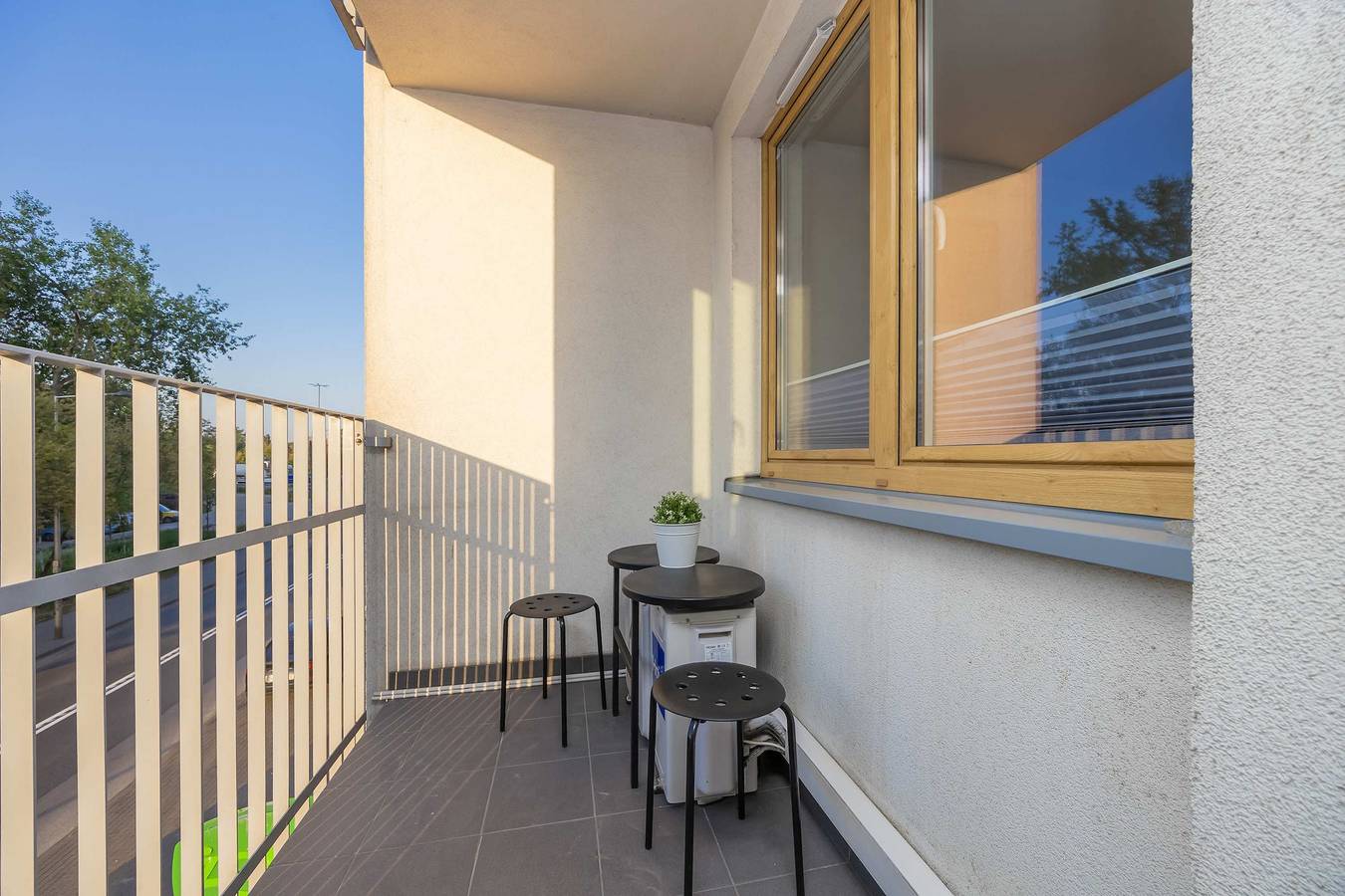 Ganze Wohnung, Modern Apartment | Parking, Air Conditioning, Balcony in Białołęka, Warschau