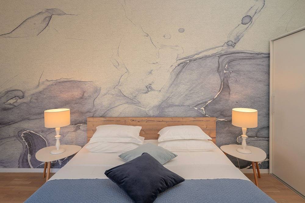 Villa Anouk - Modern Villa with Pool & Spa in Pitve, Hvar