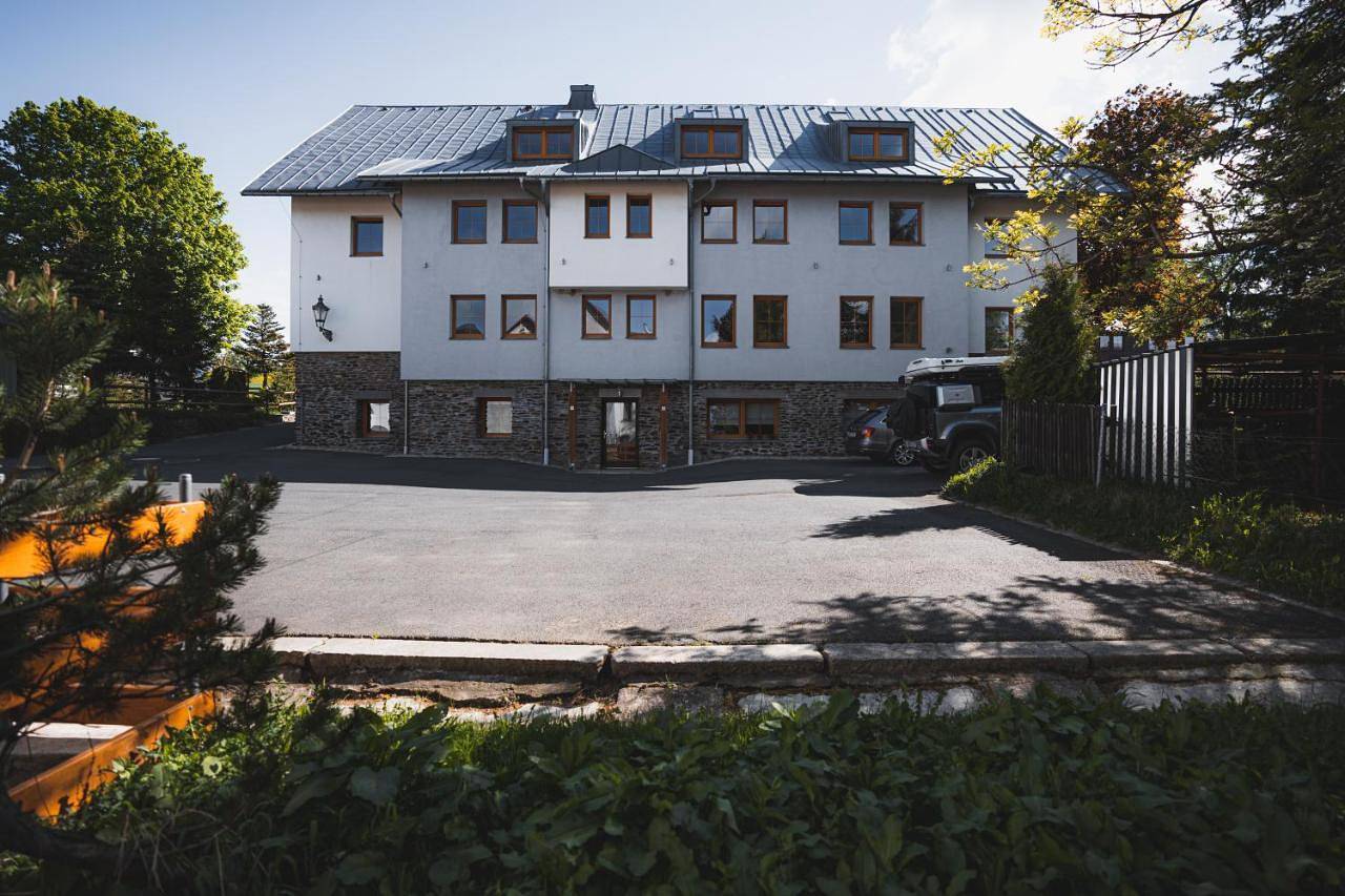 Geheel appartement, Apartmány Jurica Boží Dar 84 in Bozi Dar, Klínovec