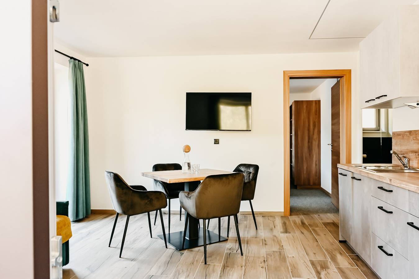 Ganze Wohnung, Apartment Nature House Bamboo – Leichtigkeit & Komfort mit Bergblick in Stubaier Alpen, Brenner