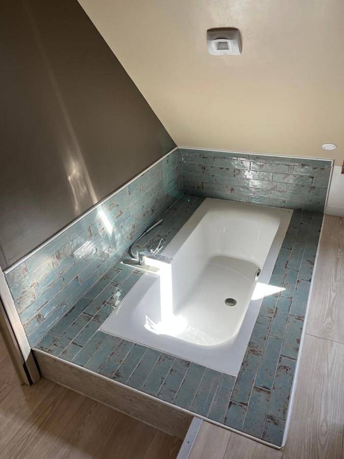 Gîte pour 6 personnes, avec jardin dans Guerlédan - 3