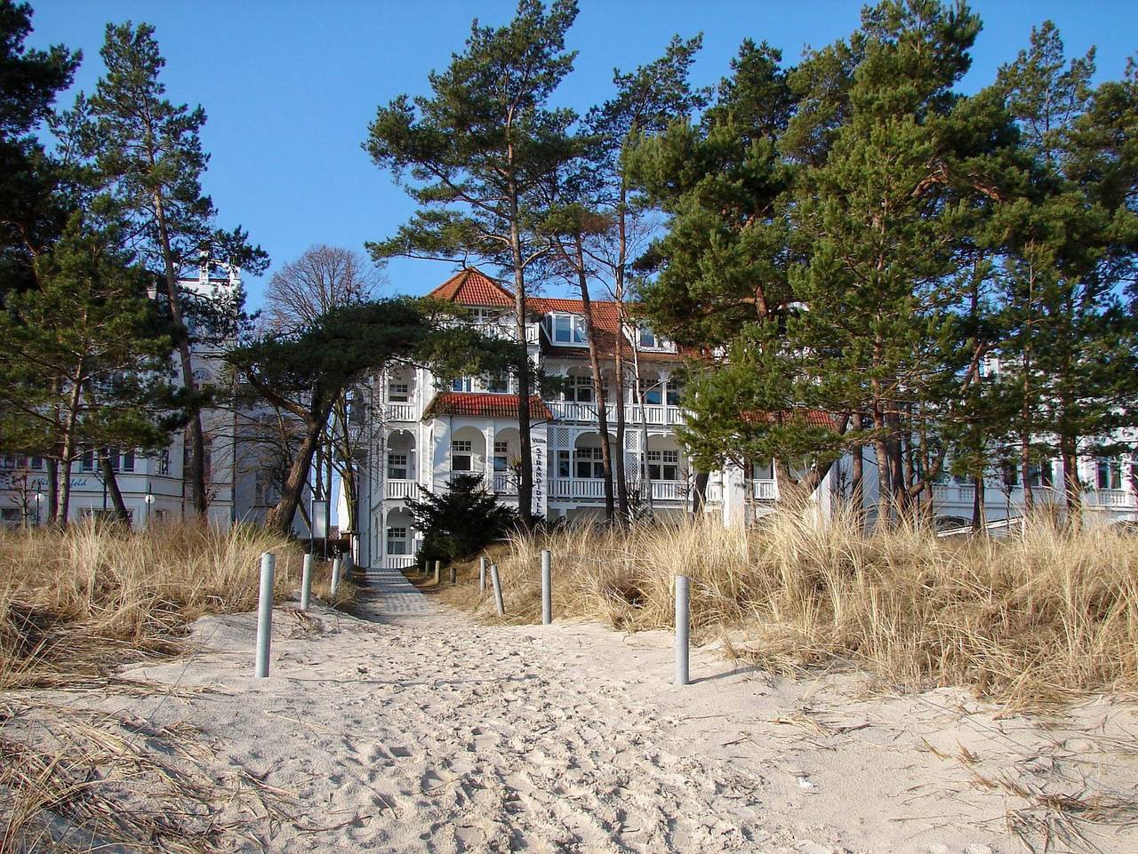 Ganze Ferienwohnung, Villa Strandidyll Ap. 10, Balkon mit Meerblick in Ostseebad Binz, Binz