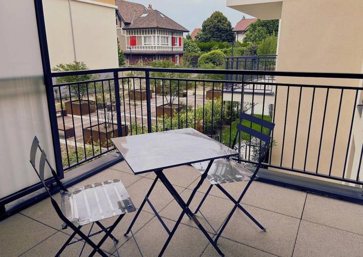 Gîte pour 2 personnes, avec balcon à Ville-la-Grand - 2