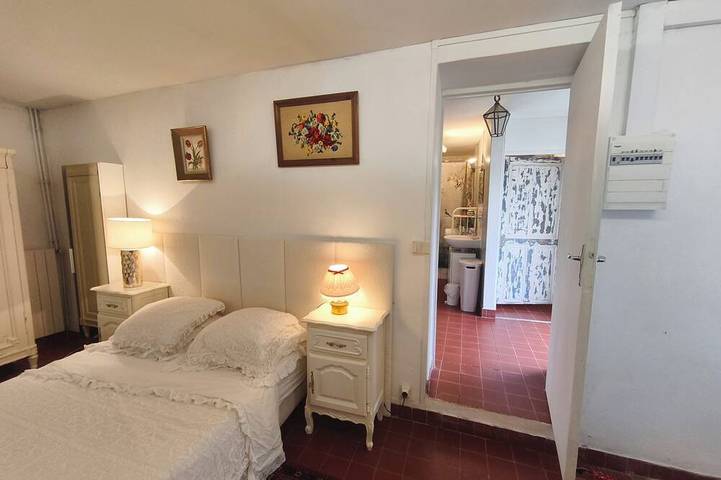 Location de vacances pour 3 personnes, avec jardin, animaux acceptés à Maigné - 3