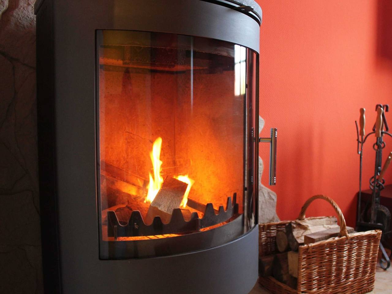 Ganze Ferienwohnung, Reihenferienhaus mit Kamin und Terrasse im Ostseeland Ofc 11 - 3- Raum Ferienhaus mit Terrasse und Kamin in Satow, Mecklenburgische Ostseeküste