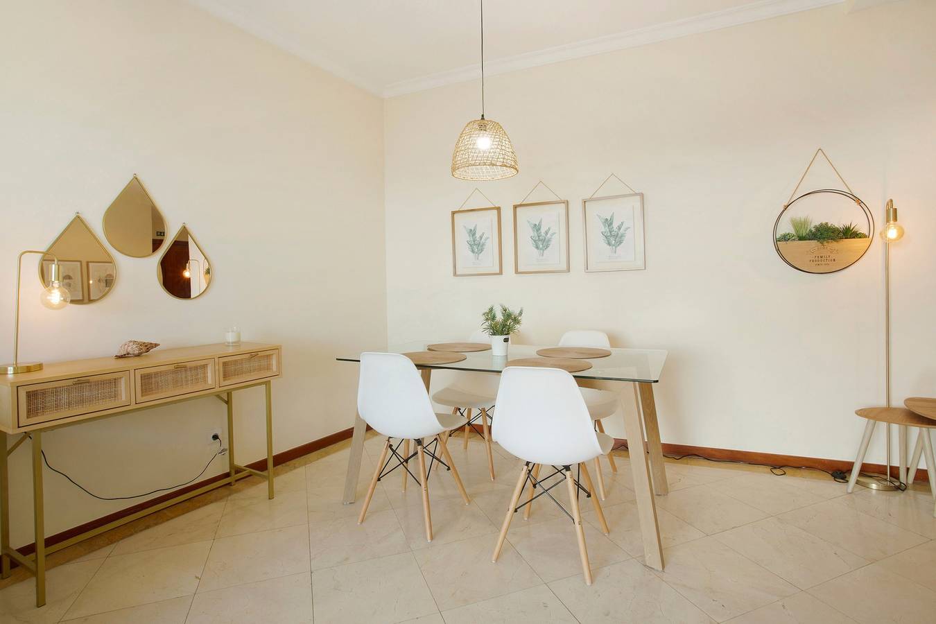 Ganze Wohnung, Apartment 'Sea View' mit Meerblick, Balkon und Wlan in São Martinho, Madeira