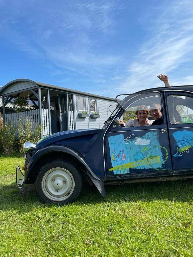 Location de vacances pour 2 personnes, avec jacuzzi ainsi que jardin et balcon dans Wijhe - 2