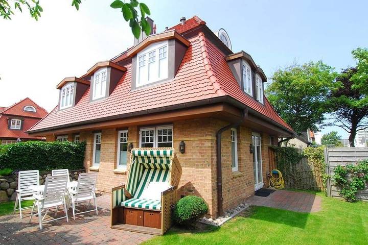 Ferienhaus für 4 Personen, mit Terrasse und Garten sowie Sauna