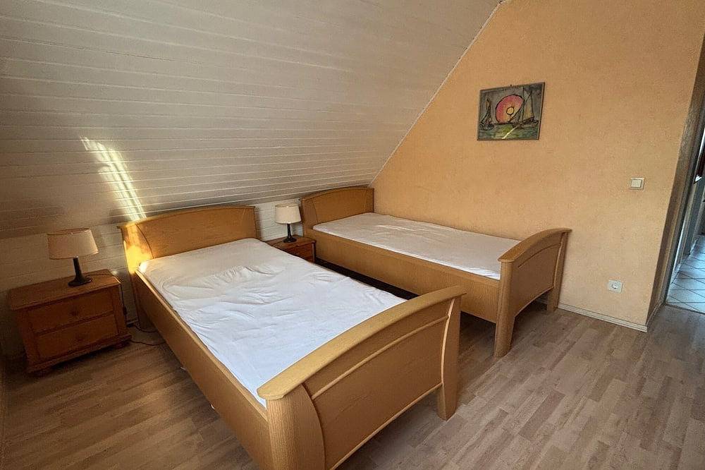 Ganze Wohnung, Schäfer: gemütliche Ferienwohnung im Og. in Wallsbüll, Grünes Binnenland