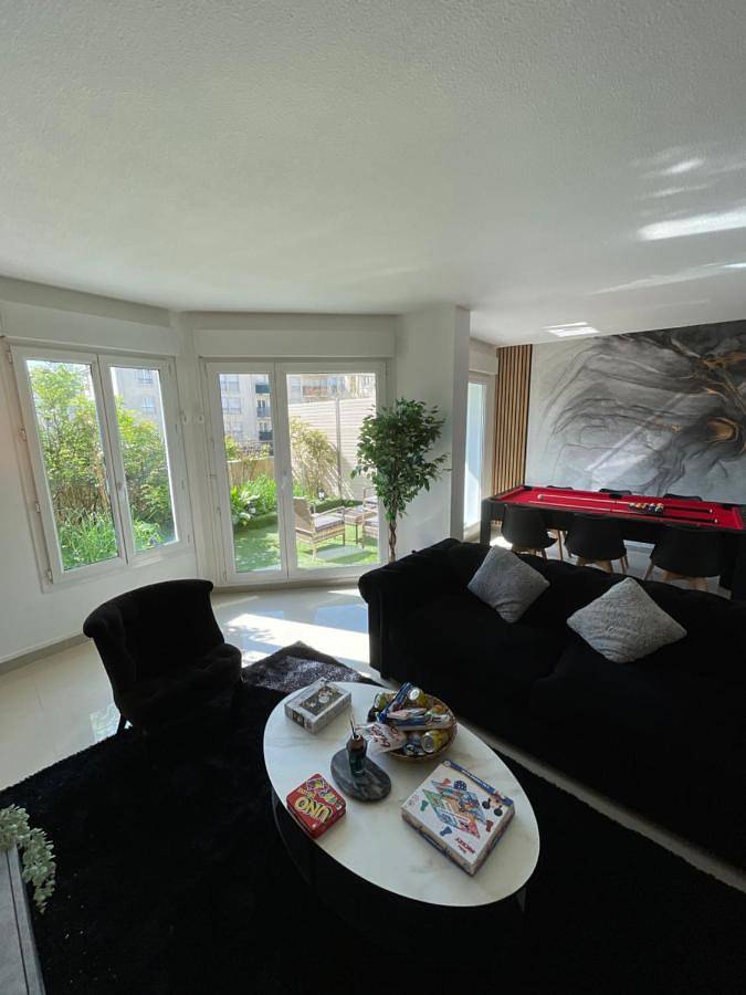 Gîte pour 6 personnes, avec vue et jardin, animaux acceptés dans Gare Du Val D Europe - 2