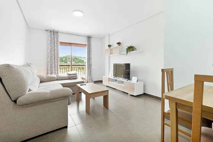 Ferienwohnung für 5 Personen, mit Ausblick und Balkon - 1